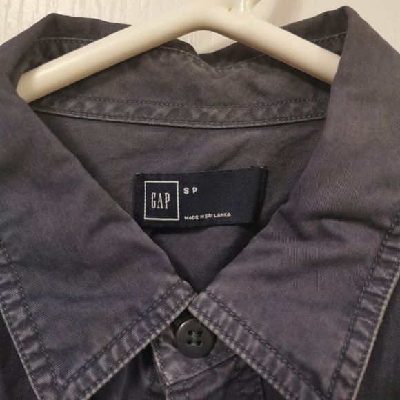 Men's Button Down Long Sleeve Casual Shirt with Chest Pockets - Picture 2 of 4